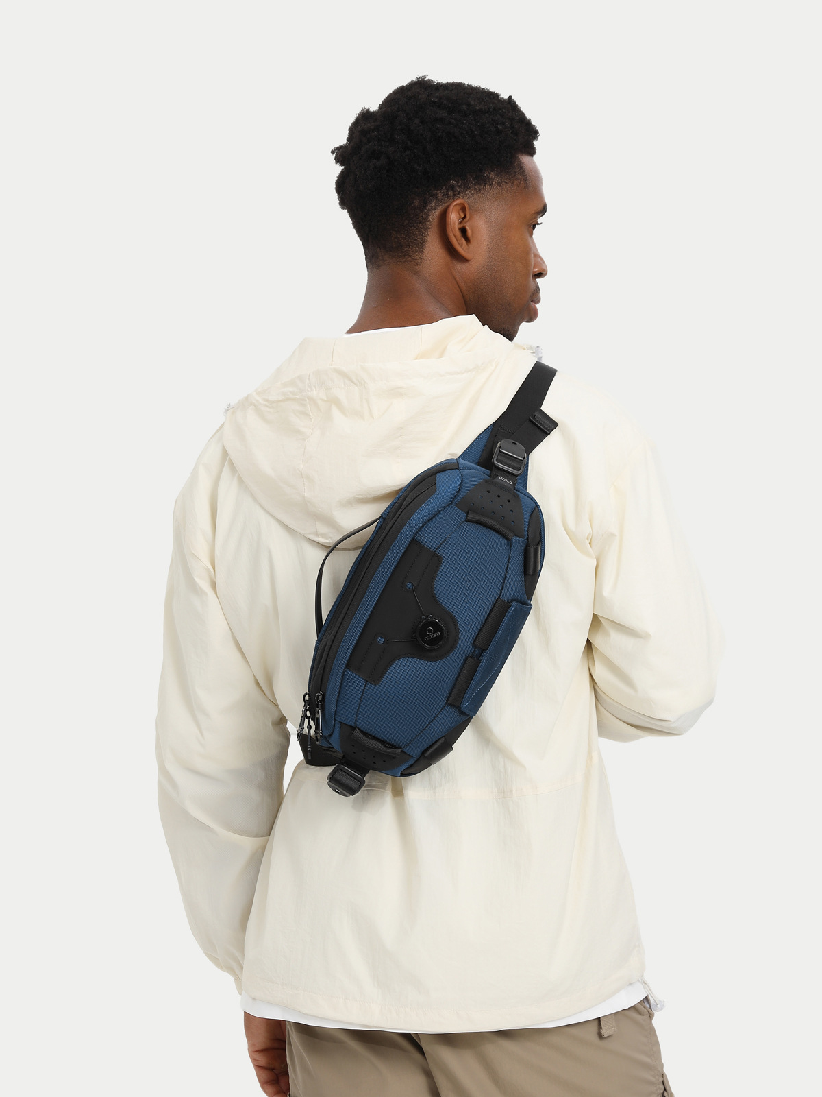 OZUKO-Bolso de pecho multifunc - Tech Accessories Bag reseña y precio